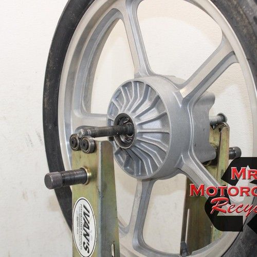 95-99 HONDA SHADOW VT1100 1100 SPIRIT OEM STRAIGHT FRONT WHEEL RIM 19X2.15  W70