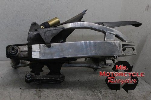 04 05 HONDA CBR1000RR CBR1000 CBR 1000 OEM REAR SWINGARM WITH SHOCK H13