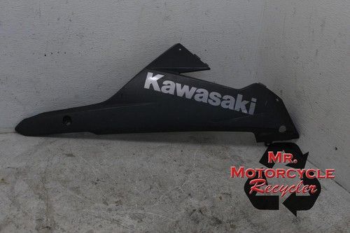 13-17 KAWASAKI NINJA EX300 EX 300 OEM RIGHT LOWER BOTTOM BELLY SIDE FAIRING A10