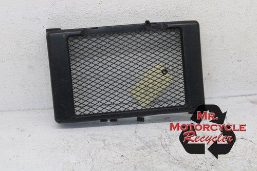 97-03 HONDA MAGNA 750 VF750 OEM RADIATOR GUARD D26