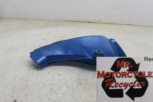 2003 SUZUKI GSXR1000 OEM PLASTIC RIGHT RAM AIR INTAKE DUCT TUBE A33D