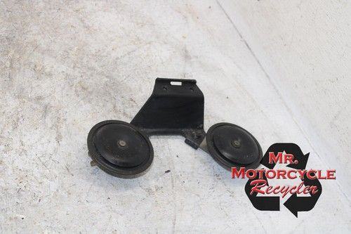99-08 KAWASAKI VULCAN 1500 VN1500N OEM HORN SIGNAL HORNS F4