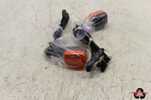 2001 YAMAHA FZ1 OEM REAR BACK REFLECTORS REFLECTOR SET PAIR C51D