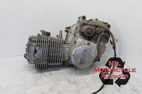 80 81 82 SUZUKI GN400 400 OEM COMPLETE ENGINE MOTOR CRANKCASE TRANS Q