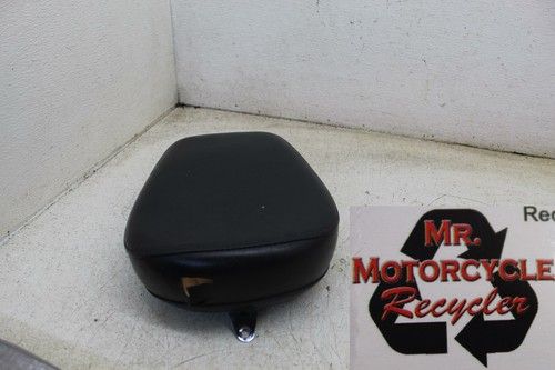 2003 YAMAHA V STAR 650 OEM REAR BACK PASSENGER SEAT  N-6
