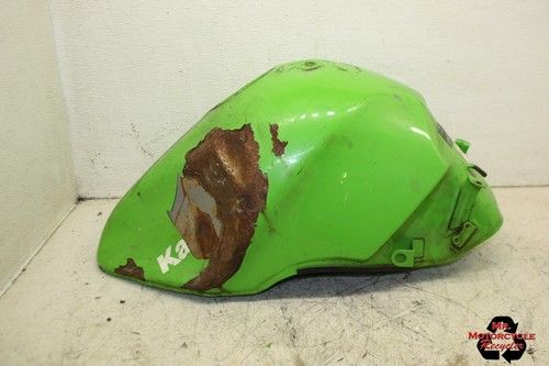 1996 KAWASAKI NINJA 600R GAS TANK FUEL CELL PETROL RESERVOIR T13