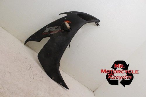 00-02 YAMAHA YZF R1 OEM RIGHT MID UPPER SIDE FAIRING COWL PLASTIC B9