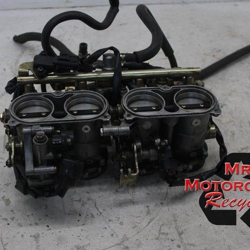 04 05 YAMAHA YZF R1 OEM MAIN FUEL INJECTORS / THROTTLE BODIES i17