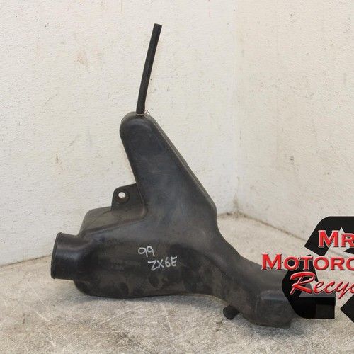 93-03 KAWASAKI NINJA ZX6 ZX600E OEM RIGHT RAM AIR INTAKE DUCT TUBE L12