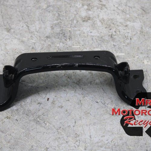 18-22 KAWASAKI NINJA 400 EX400 EX 400 OEM GAS TANK BRACKET F8