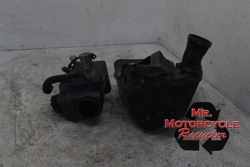 03-09  SUZUKI BURGMAN 650 AN650 SKYWAVE OEM AIRBOX AIR INTAKE FILTER BOX C23