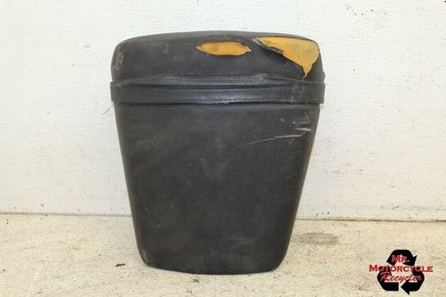 1999 2000 YAMAHA YZF R6 OEM REAR BACK PASSENGER SEAT PAD SADDLE PILLION G4