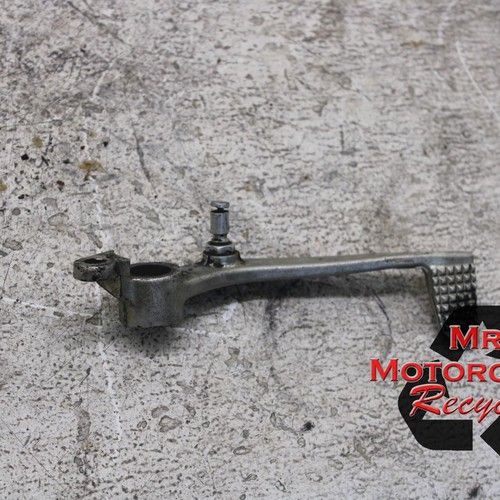 02 03 YAMAHA R1 OEM RIGHT REARSET BRAKE FOOT PEDAL 5PW-27211-00-00 L16