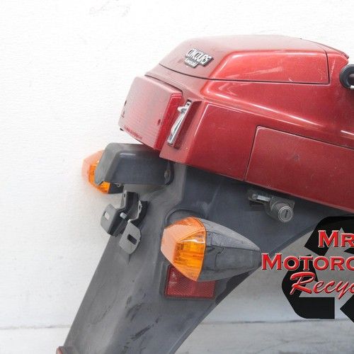 93-06 KAWASAKI CONCOURS ZG1000 1000 ZG OEM REAR TAIL LIGHT BRACKET c33d