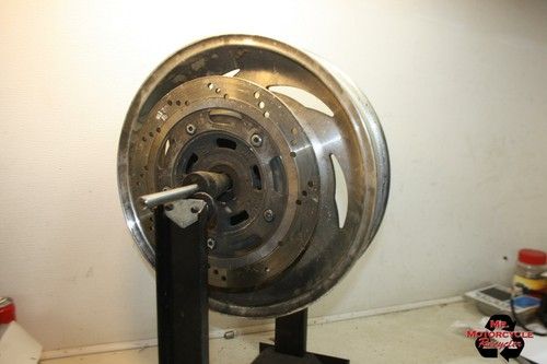 1998 SUZUKI MARAUDER 800 VZ800 REAR BACK WHEEL RIM W73