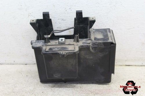 2006 HONDA VTX1300C OEM BATTERY TRAY BOX HOLDER C44X