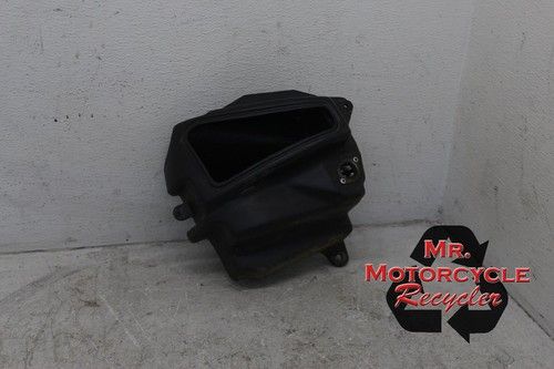 98-03 YAMAHA V STAR 650 XVS650 CLASSIC OEM TOOL BOX STORAGE COMPARTMENT C11