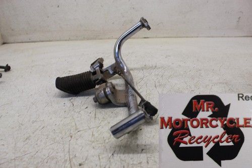 1995 YAMAHA VIRAGO 535 FRONT LEFT OEM FOOT STEP W PEDAL D30D