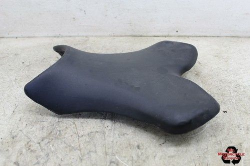 04-06 YAMAHA YZF R1 FRONT DRIVERS SEAT PAD SADDLE PILLION 5VY-24710-00-00 C35D