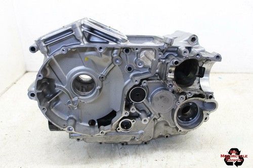 15 SUZUKI BOULEVARD LOWER ENGINE BOTTOM CRANKCASE CRANK CASES MOTOR BLOCK J6