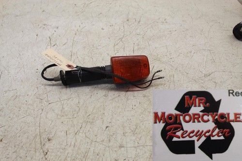 93 SUZUKI GS500E GS500 OEM RIGHT FRONT TURN SIGNAL LIGHT INDICATOR BLINKER D9D