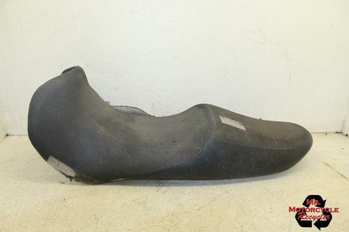 2004 SUZUKI KATANA 600 OEM FRONT REAR SEAT SADDLE B15D
