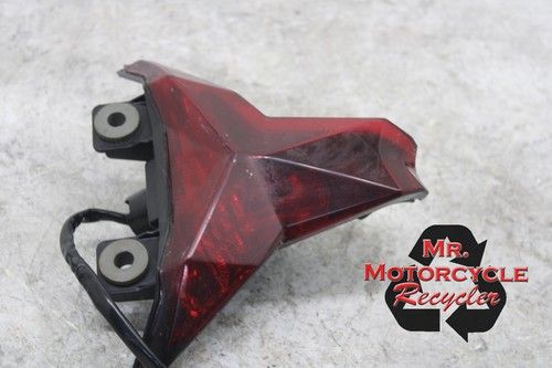 18-22 KAWASAKI NINJA 400 EX400 EX 400 OEM REAR TAIL TAILLIGHT BRAKE LIGHT L3