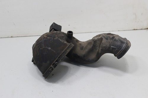 05-09 SUZUKI BOULEVARD VL800 C50 OEM AIR INTAKE DUCT c19d