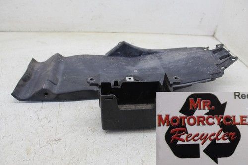 09 EX 250 KAWASAKI NINJA 250R OEM REAR/BACK/TAIL/UNDERTAIL B42D