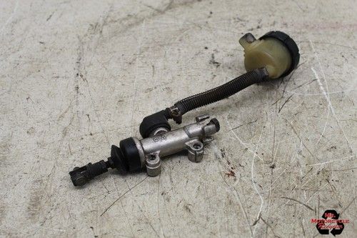 1985 KAWASAKI KZ1000P REAR BACK BRAKE MASTER CYLINDER W RESERVOIR D18D