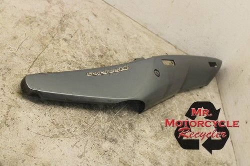 08 11 KAWASAKI ZG1400 1400 CONCOURS 14 OEM LEFT REAR BACK TAIL FAIRING COWL D47