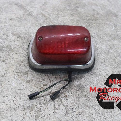 95-99 HONDA SHADOW VT1100 1100  DAMAGE TAILLIGHT REAR TAIL BRAKE LIGHT i2