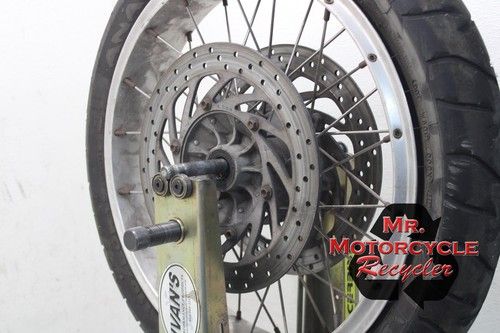 01-04 APRILIA CAPONORD ETV1000 ETV 1000 OEM straight FRONT WHEEL RIM w51