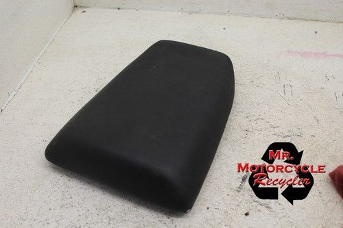 91-92 KAWASAKI NINJA ZX7 OEM REAR BACK PASSENGER TANDEM SEAT PAD SADDLE PILLION