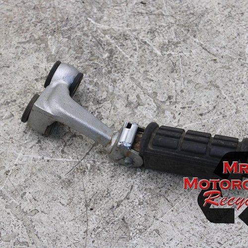 95-18 YAMAHA VIRAGO 250 XV250 OEM RIGHT FRONT FOOT REST PEG STEP L9