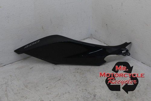 18 22 KAWASAKI EX400 NINJA EX 400 OEM RIGHT REAR BACK TAIL FAIRING J10