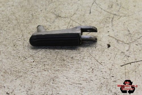 99-07 SUZUKI HAYABUSA OEM RIGHT FRONT FOOT REST PEG STEP 43531-24F00 C52